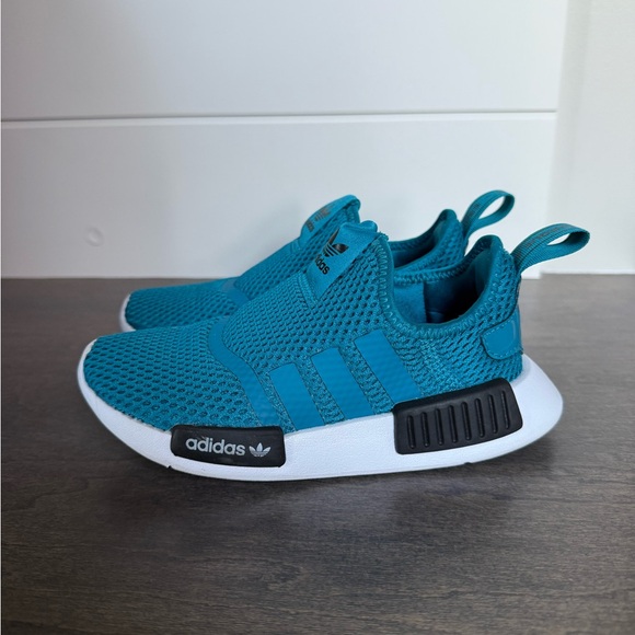 Adidas NMD 360 11.5C like new - Picture 2 of 5